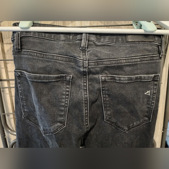 Hidden Taylor High Waisted Black Skinny Jeans 26 Exposed Buttons - Picture 13 of 16